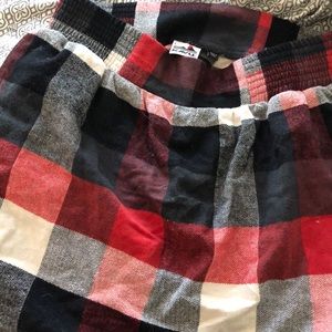 Size Large Kavu Plaid Skirt